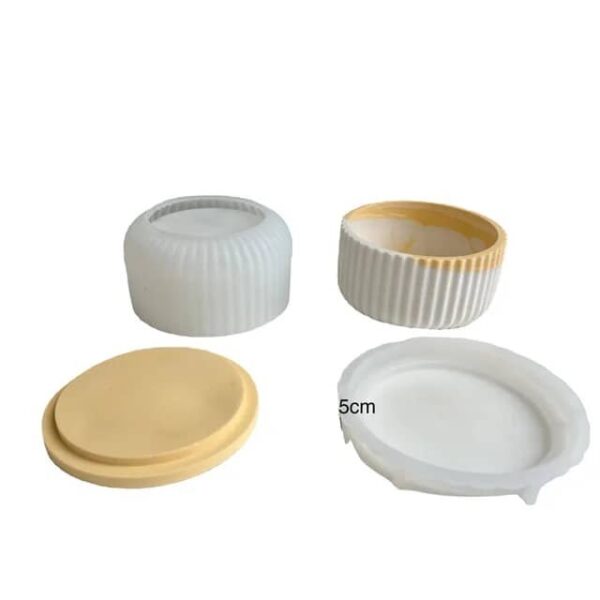 Pelumi Ribbed Round Jar Mold